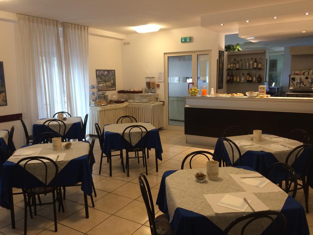 Hotel Abamar Ρίμινι Εξωτερικό φωτογραφία