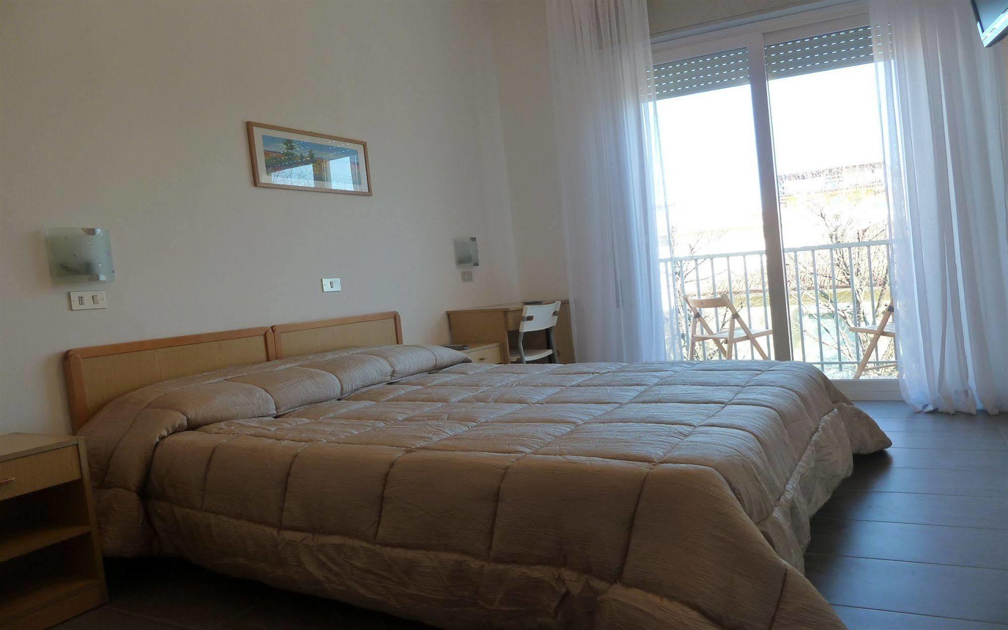 Hotel Abamar Ρίμινι Εξωτερικό φωτογραφία
